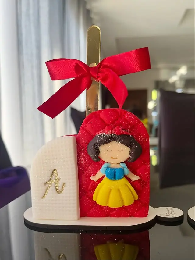 Doce personalizado feito à mão