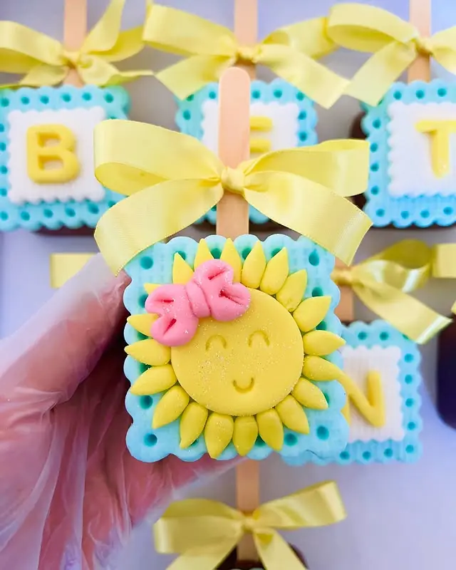 Doce personalizado feito à mão