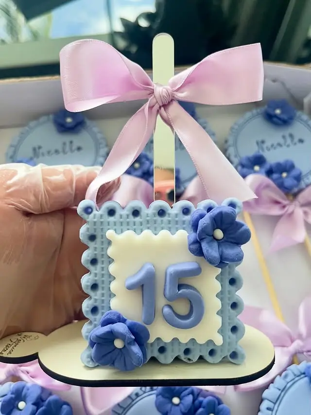 Doce personalizado feito à mão