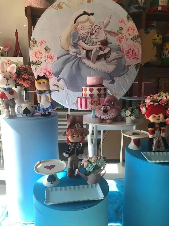 Decoração Alice no país das maravilhas 1 - Verônica Festas