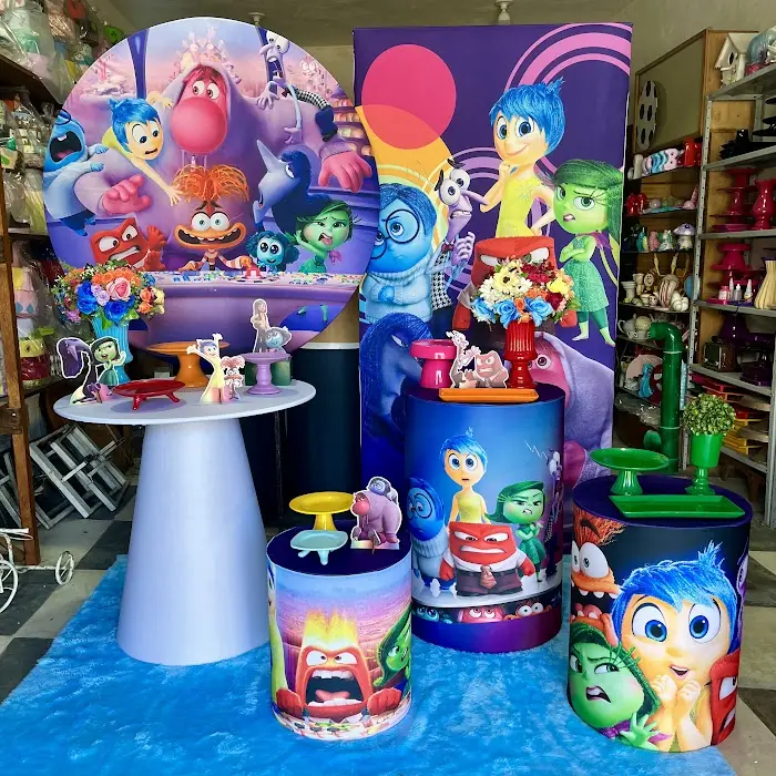 Decoração Divertidamente menina - Verônica Festas