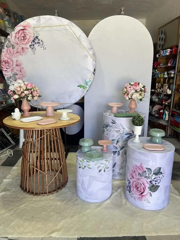 Decoração Floral verde e rosa - Verônica Festas