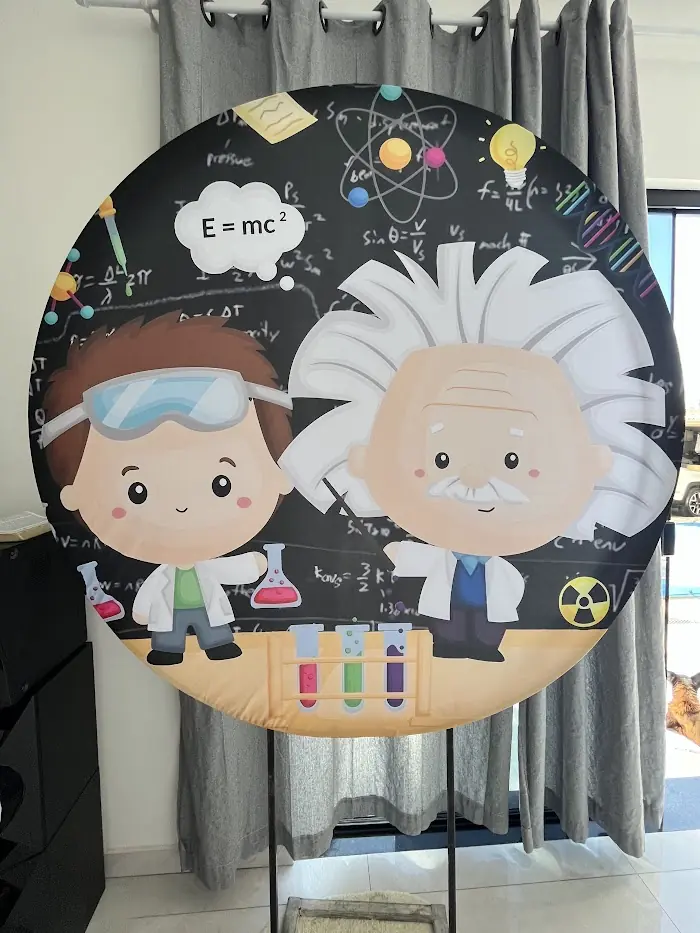 Decoração Cientista (solicitar foto do kit) - Verônica Festas